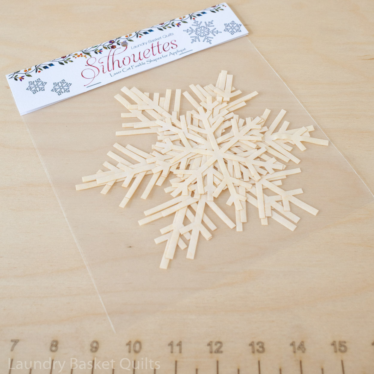 Silhouettes - Snowflakes White